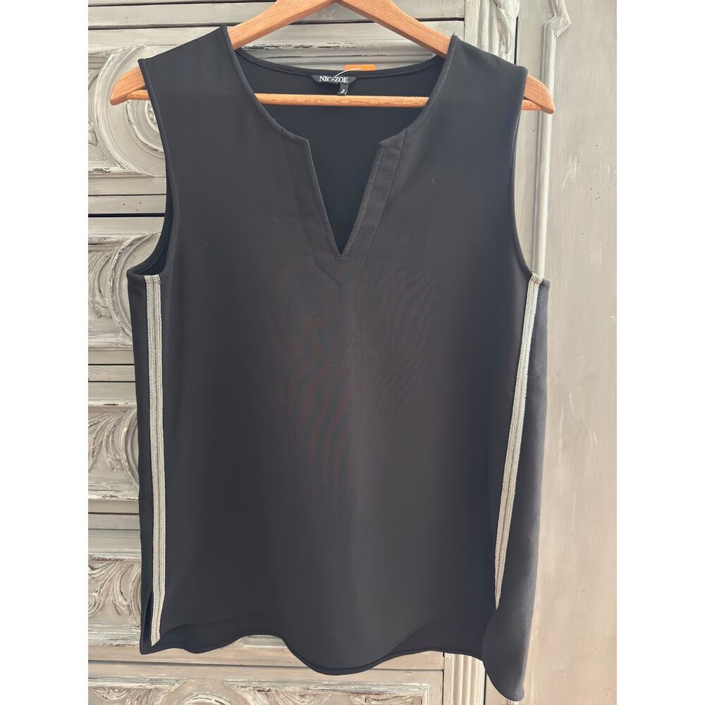 NIC + ZOE Top Sz M Black Notch Collar Sleeveless Silver Metallic Side Trim